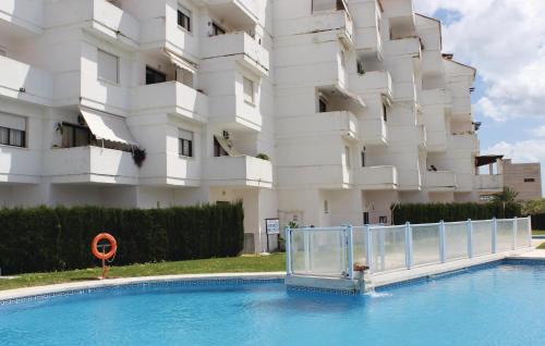 Estepona Apartamento | 2 Bedroom Lovely Apartment In Estepona
