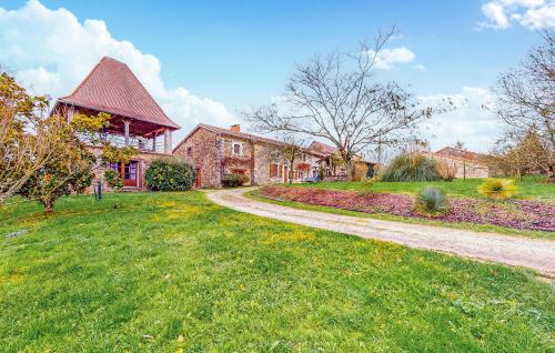 Bussiere-Badil Casa | 2 Bedroom Lovely Home In Bussière-Badil