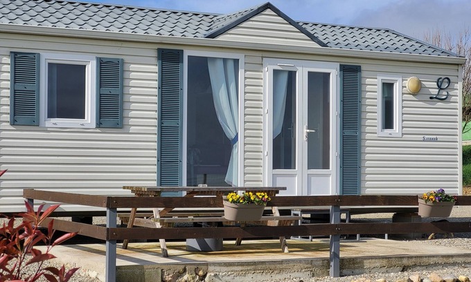 Grazac Casa | 2 Bedroom Mobile Home in Grazac
