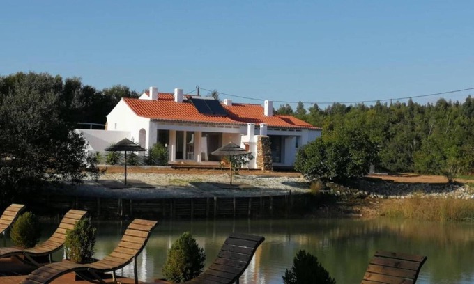 Sao Teotonio Casa | 2 bedroom private vacation home in sã£o teotã³nio