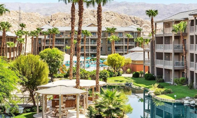 Terra Lago Complejo | 2-bedroom resort in welcoming Indio with fitness room, AC,Pools,Tennis and Golf