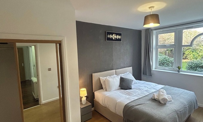 Watford Apartamento | 2 Bedroom Spacious Apartment | Free parking | Central Watford