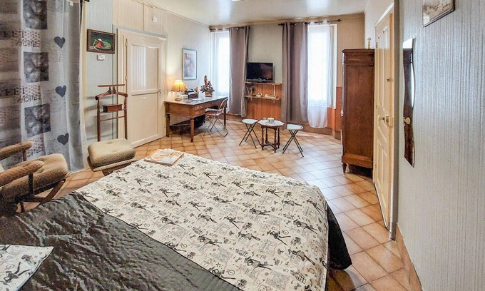 Boussac Casa | 2 bedroom stunning home in Boussac