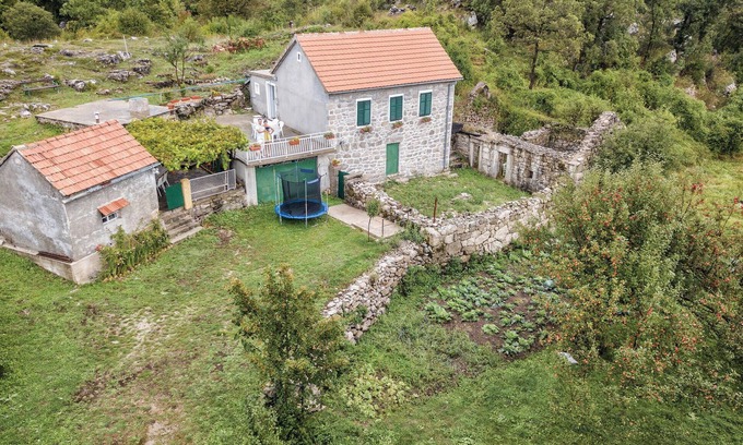 Krusevice Casa | Preciosa casa en Herceg Novi con cocina