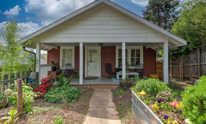 Woodfin Casa | 2 millas del centro de Asheville!