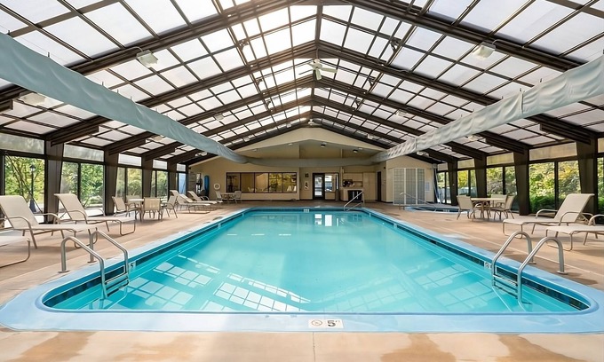 French Lick Villa | 2 Bedroom w/Full Kitchen, Outdoor Terrace and Free Parking!