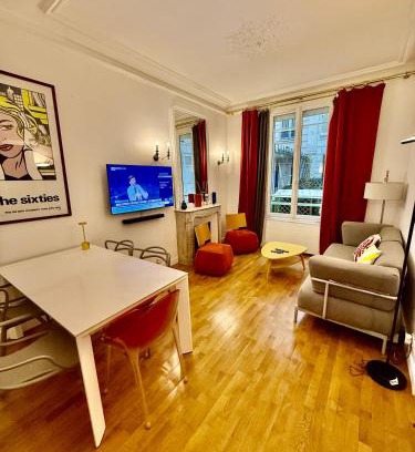 Ternes Apartamento | 2 Bedroom with Spacious Terrace minutes from Champs Elysées