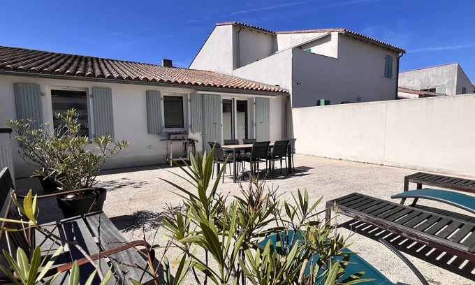 Saint-Martin-de-Re Apartamento | 2 Bedrooms Apartment In Saint-Martin-De-Ré