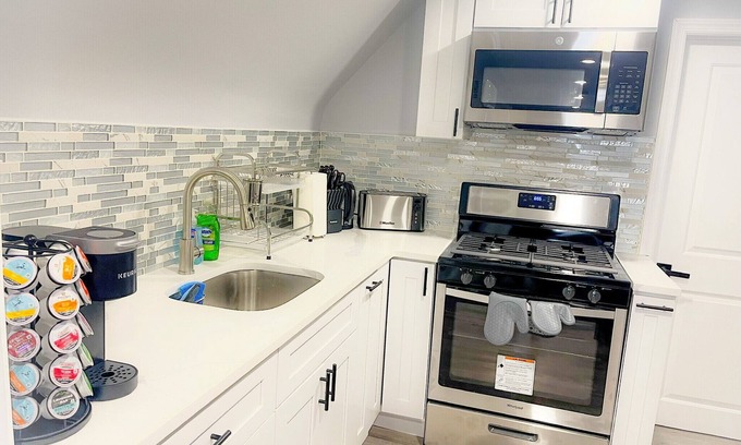 Bayonne Apartamento | 2 Bedrooms Apartment 15 Min Away from EWR Airport, Cape Liberty