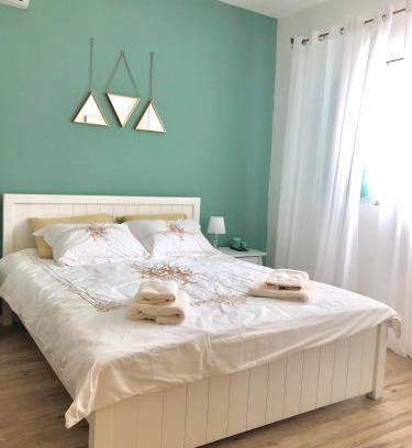 Bat Yam Apartamento | 2 Bedrooms Apartment " Marcheliz " in Bat-yam