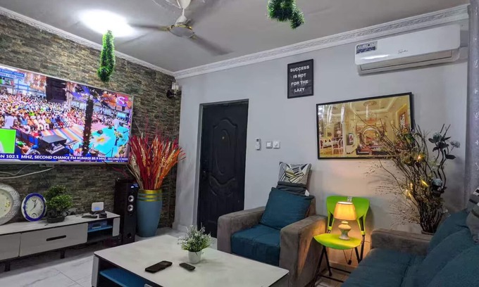 Santeo Apartamento | 2 Bedrooms and hall Borteyman Sniit Flat Stadium