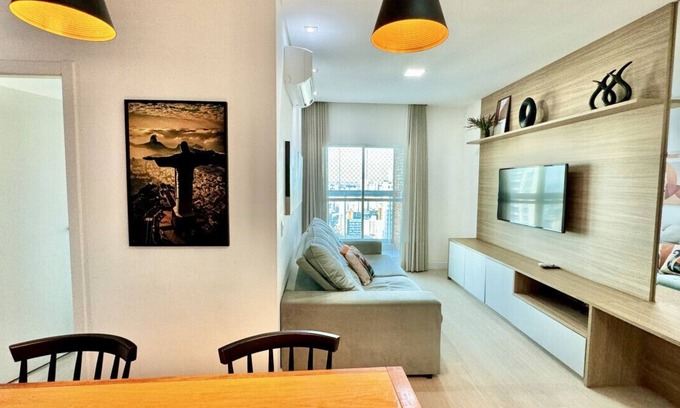 Matriz Apartamento | 2 Bedrooms, Retro with Garage at Lifespace Curitiba