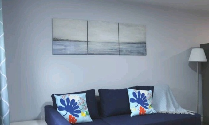 Halifax Apartamento | 2 beds ,1 bathroom at beautiful area of Clayton Park. Fits 4 persons.