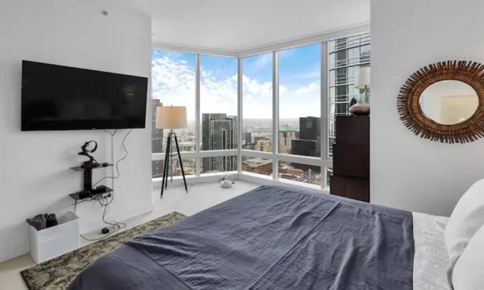 Financial District Casa | 2 BR 2BA Millennium Tower Condo - San Francisco Life Real Estate
