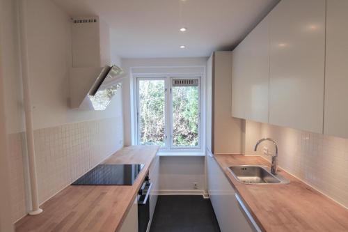 Charlottenlund Apartamento | 2-BR apartment with a balcony in Charlottenlund - 194
