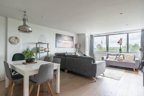 Redcliffe Apartamento | 2 BR | Attractions | Hotel like