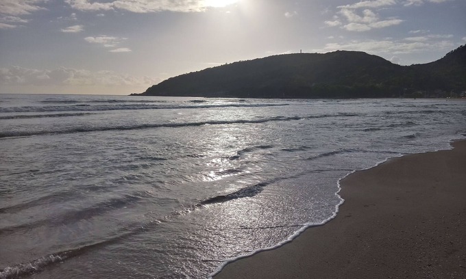 Barra da Lagoa Apartamento | 2 Minutos da Praia da Barra da Lagoa, Apto Para até 7 Pessoas