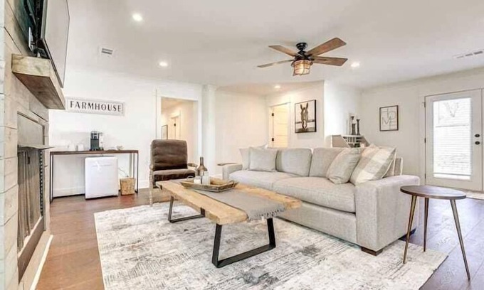 Franklin Apartamento | 2 BR Highland House of Historic DWTN Franklin