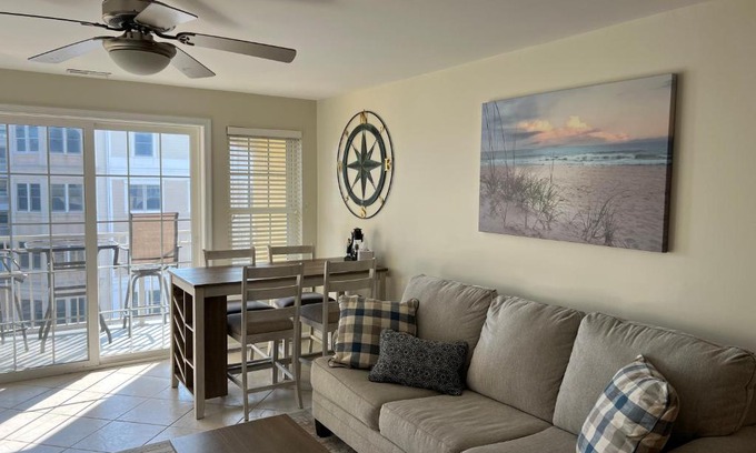 North Wildwood Casa | 2 Br Ocean View Penthouse Steps To Beach