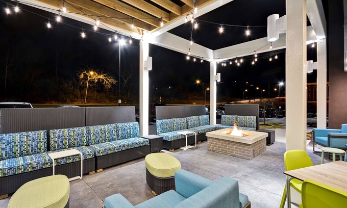 Rosedale Apartamento | 2 Connecting Suites at a Hotel