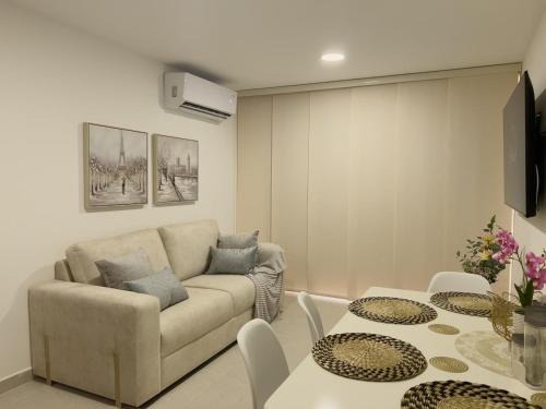 Santa Maria Apartamento | 2 cuartos AC y piscina
