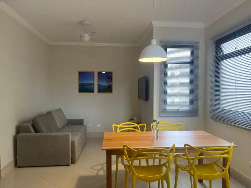 Barra da Lagoa Apartamento | 2 Dorms com ar split nos quartos, piscina, Wi-fi e 5min a pé da Praia do Itaguá