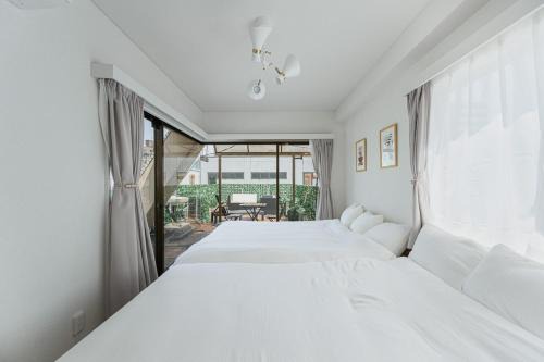 Asakusabashi Apartamento | 2 Floors for Rent,Max 11 People,Straight to Tokyo Shinjuku, Akihabara, Ueno, Asakusa,4 Min Walk to Asakusabashi Station,Spacious 96m2 plus Roof Balcony