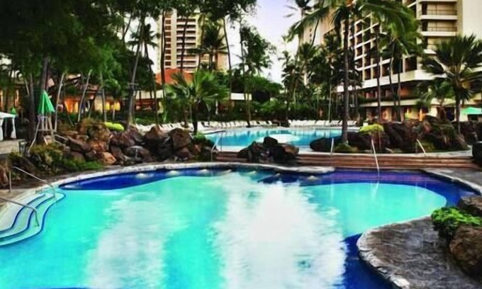 Waikiki Complejo | 2 Hilton Grand Vacation Club Hawiaan Village Resort, Beachfront