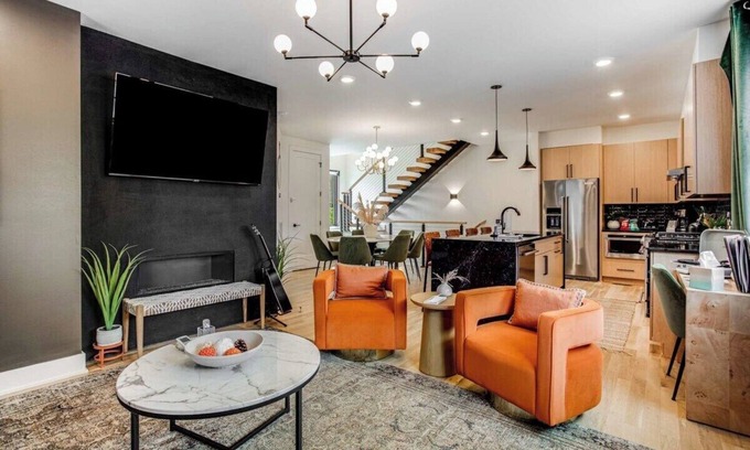 Edgehill Casa | 2 Homes w/Rooftops & City Views