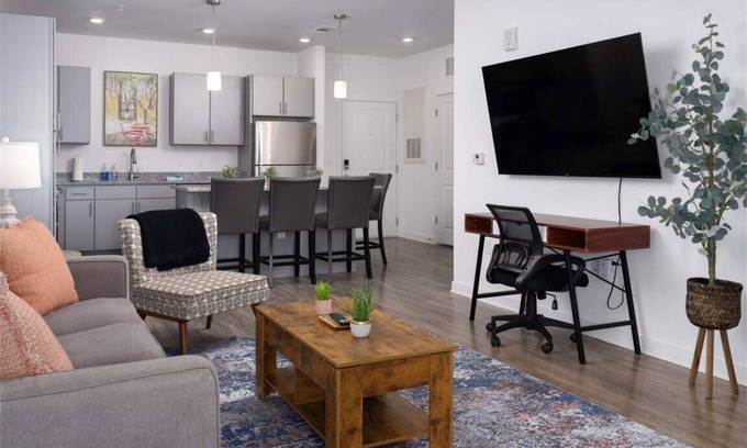 Pelham Apartamento | 2 King Suites + Pool Near Oak Mountain