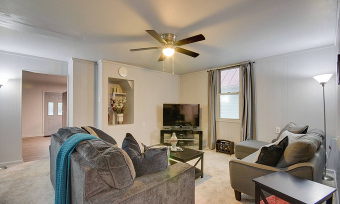 Quincy Casa | 2 Mi to Historic District: Cozy Home in Quincy!