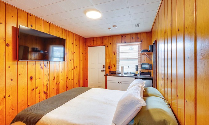 Spearfish Apartamento | 2 Mi to Spearfish Canyon: Central Getaway!