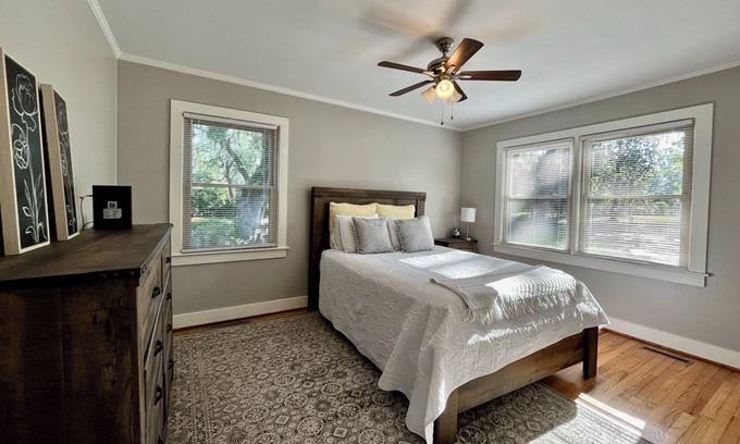 Mossy Oaks Casa | Hermosa casa remodelada