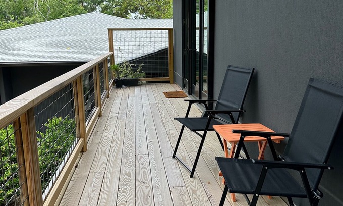 Wilmington Apartamento | 2 min to Trails End boat ramp & park - Welcome to Villa Nova 2 bedroom apartment