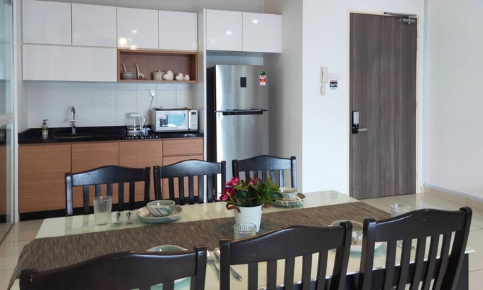 Central District Condominio | 2 minutos de viaje a R&F Mall & CIQ [Vista al mar del piso alto]