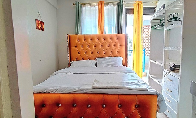 Ruiru Cama Y Desayuno | 2 Mins To SpurMall & Ashaki Resort located just off exit 12 & 13 Thika Highway