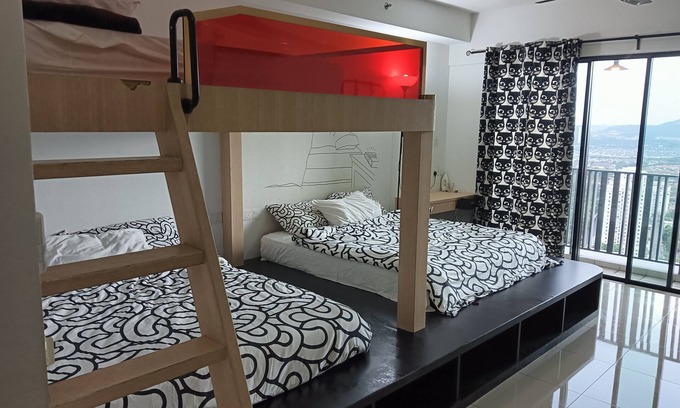 Shah Alam Apartamento | 2 minutes walk to the theme park! Family-sized studio home @ i-City by Nuriman