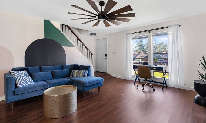 Highland Hills Casa | 2 Mirrored Units- Fire pits and grill, walk to Starbucks, HEB, restaurants