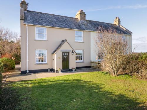 Penmon Casa | 2 Old Coastguard House
