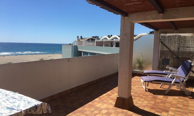 Saint-Cyprien Plage Apartamento | 2 PIECES FRONT DE MER DERNIER ETAGE 40 m2