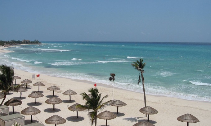 Villa Juarez Villa | 2 Private rooms with private balcony facing the Mexican Caribbean.