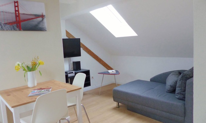 Bad Windsheim Apartamento | Apartamento de 2 piezas, 23 m², zona tranquila, cerca del centro, Ferienwohnungen Flora