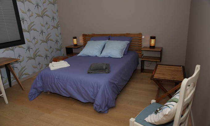Saint-Aubin-de-Medoc Cama Y Desayuno | 2 rooms (4 to 5 people) with breakfast at Jp&Josy in Saint Aubin de Médoc