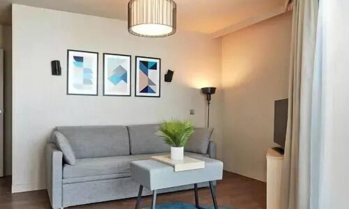 Suresnes Apartamento | 2 Zimmer 4 Personen