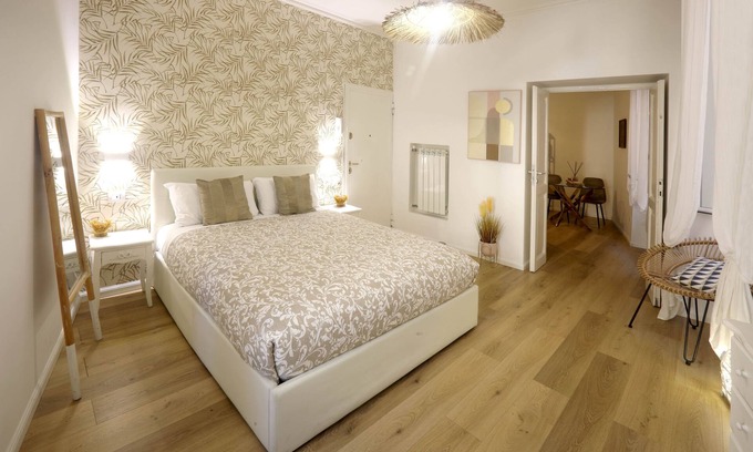 Campitelli Apartamento | 2 Rooms at the Colosseum Rome New Apartment