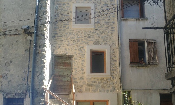 Thorame-Haute Casa | 2 rooms in a village house