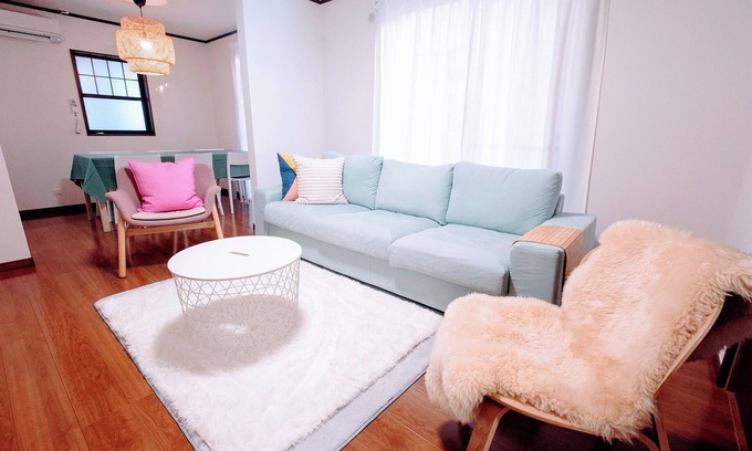 Chuo Casa | 2-story house for rent】Soga station area with parking lot, good access to Makuhari/Disney, max. 9 people