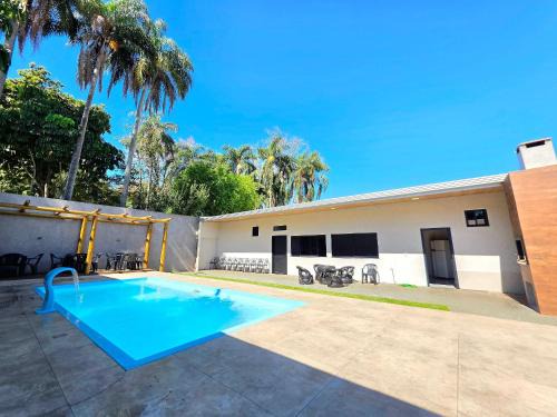 Foz do Iguacu Casa | 2 suítes e 2 quartos bairro tranquilo prox centro