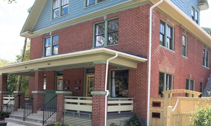 Roanoke Casa | The Winona House - Boutique Hotel Near Downtown