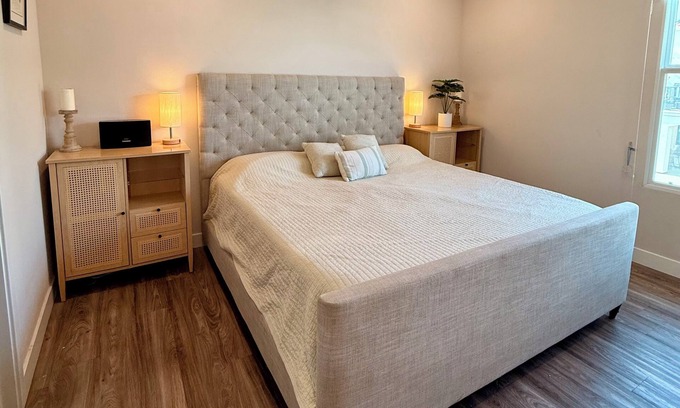 Ventura Condominio | 20% off Oct! Modern 2 bedroom condo with ocean view, pool, tennis, and more